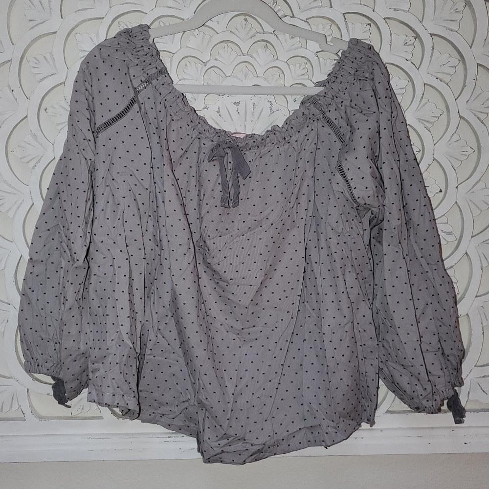 Victoria's Secret Drop Shoulder Gray Top Polka Dot Size Large NWOT